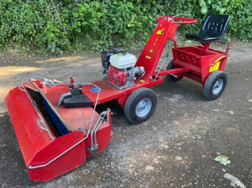 Commercial Ride On Power Brush 1010 industrial sweeper collector * WATCH VIDEO * Excellent Condition for sale