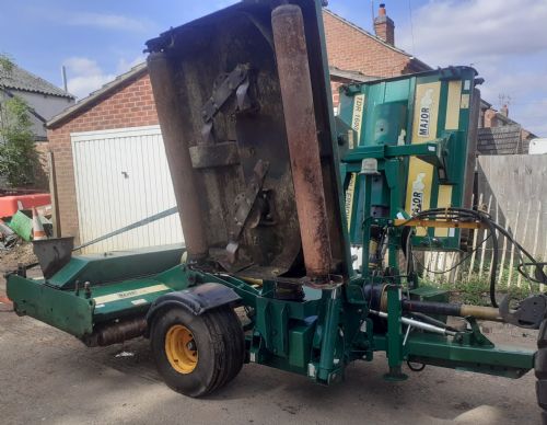 Major tr1600 bat wing mower  for sale