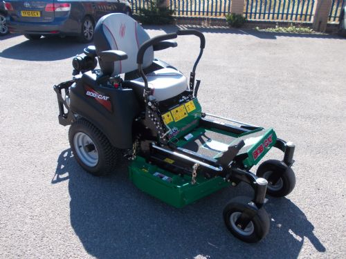 BOBCAT FAST CAT PRO Zero Turn Ride On Mower Ex-Display Machine 36 for sale