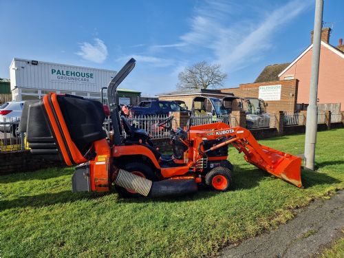 Kubota BX2200 Compact Tractor with Mowing Deck, Collector and Loader for sale