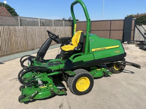 2019 JOHN DEERE 7400A 3 GANG POD RIDE ON LAWN MOWER for sale