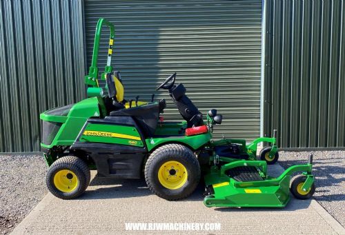 John Deere 1580 out front mower, year 2017 - 561 hrs, 38.2hp for sale