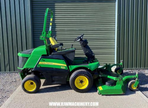 John Deere 1570 out front mower, Year 2019 - 812 hrs, 31hp for sale