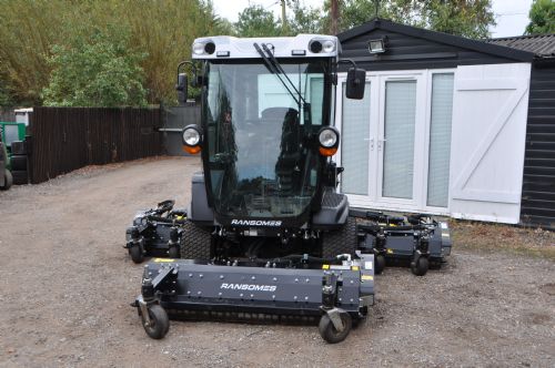 Ransomes HM600 Wide area Batwing Flail Mower 4WD for sale