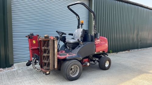 TORO LT3340 TRIPLE TURF MOWER for sale