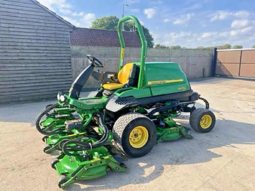 2016 JOHN DEERE 9009A 5 GANG POD WIDE AREA RIDE ON LAWN MOWER for sale