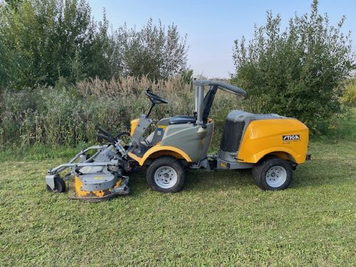 ***AUTUMN SALE*** STIGA TITAN 740D MOWER WITH 155 H TITAN DOD DECK & XB150 SNOW PLOUGH for sale