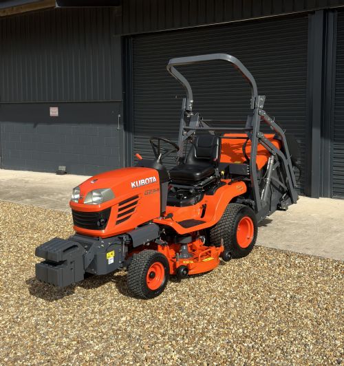 Kubota G23 High Dump Ride On Mower for sale