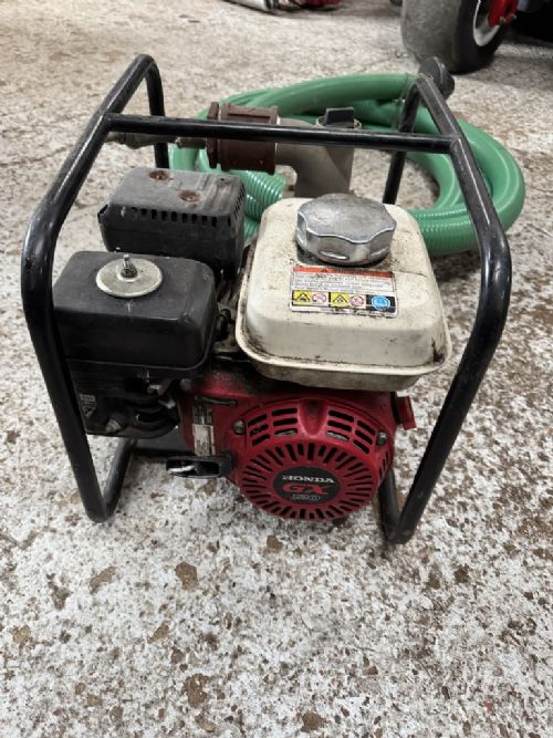 Portable water pump with a Honda petrol engine for sale