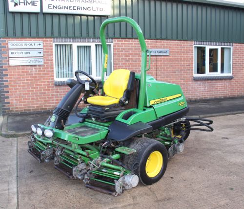 John Deere 8000A E-Cut Hybrid Fairway Mower for sale