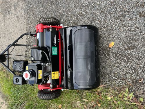 Barroness lm66 tees mower as new  for sale