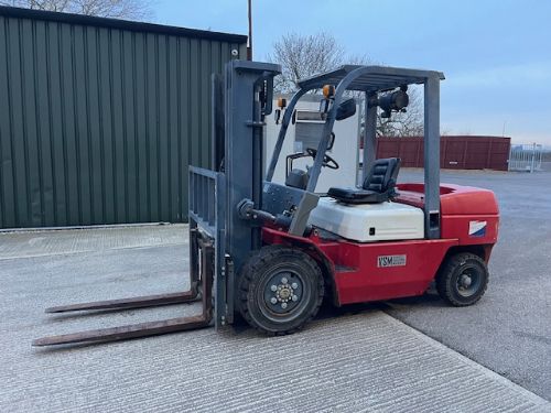 FORKLIFT 4 TONNE CPCD40 for sale