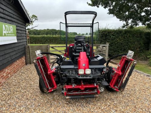Baroness LM2700 5 unit cylinder mower with 4 wheel drive for sale