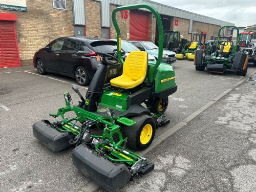 John Deere 2550 Greens Mower for sale
