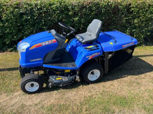  Iseki SXG216 Ride on Cut and Collect Mower for sale