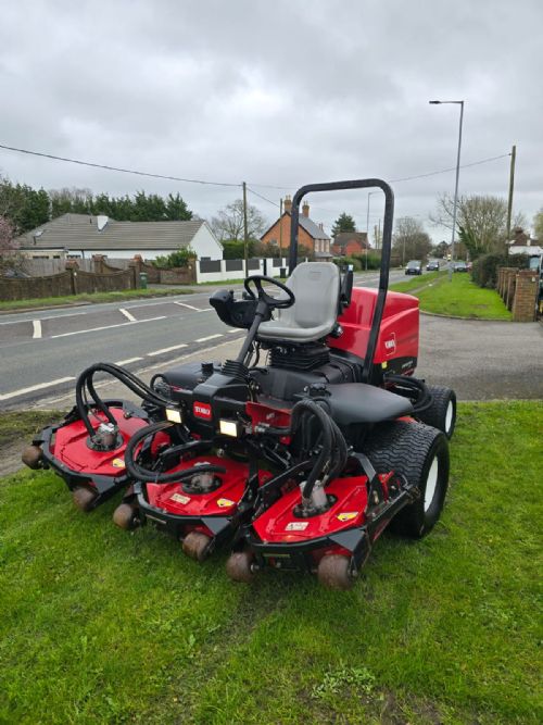 Toro Groundsmaster 4300-D Commercial Ride on Rotary Mower for sale