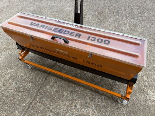 Sisis Variseeder 1300 tractor mounted seeder with storage stand for sale