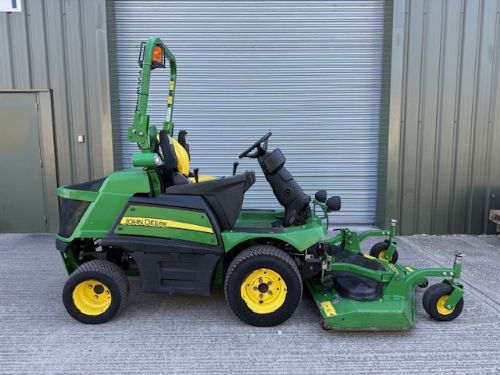 JOHN DEERE 1570 OUTFRONT ROTARY RIDE ON MOWER DIESEL 4X4 for sale