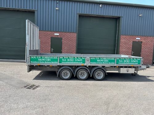 Ifor Williams LM166 Tri Axle Flat Bed Plant Trailer  for sale