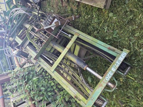 Sovema rugby post lifter for sale