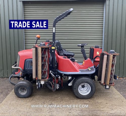 Toro T4240 cylinder ride on mower, year 2012 for sale