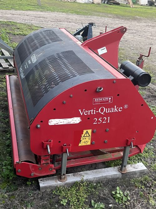 Redexim Verti-Quake 2521 for sale